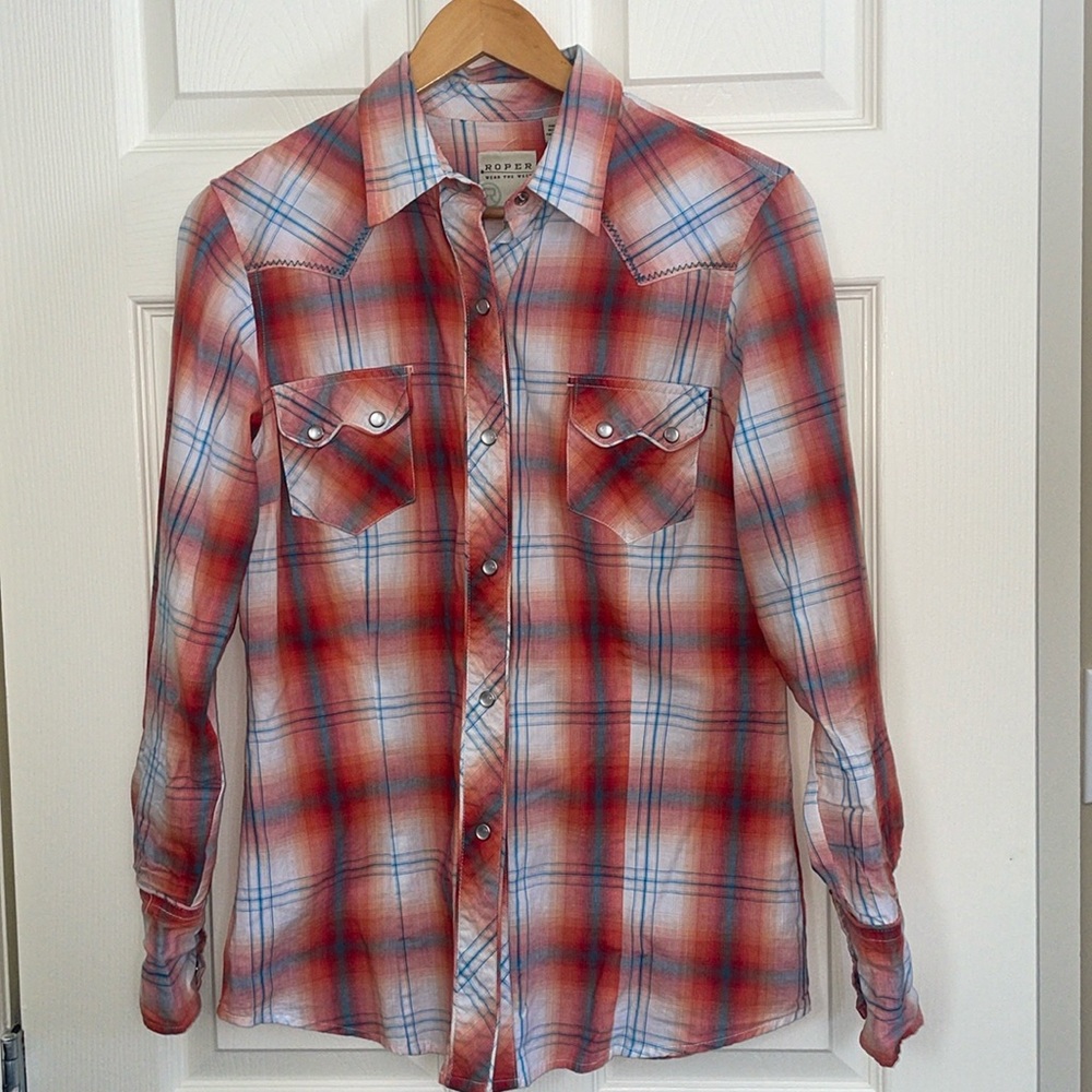 💙Women’s ROPER Western style Shirt Size Small